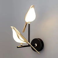 kinis Golden Bird Led Wall Light